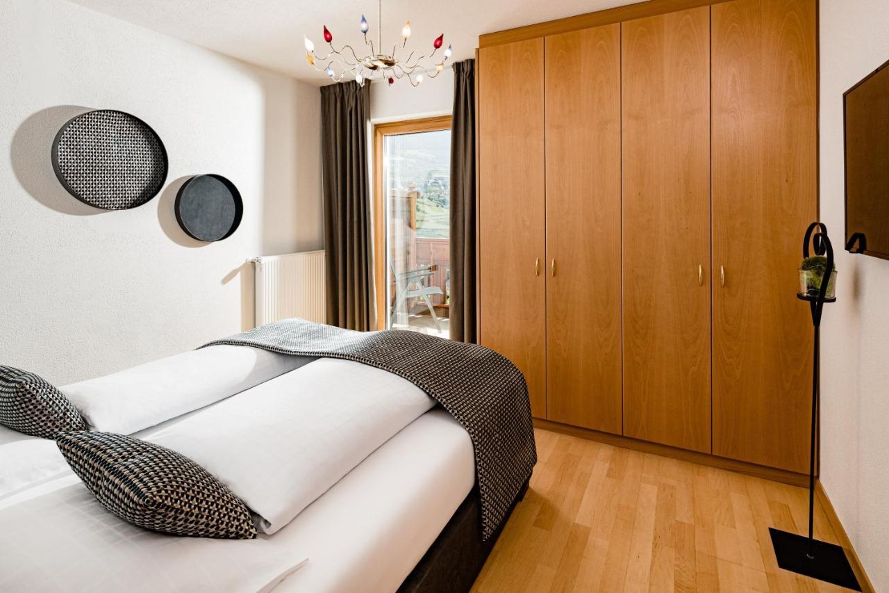 Hotel Brunnhofer Tirolo Bagian luar foto