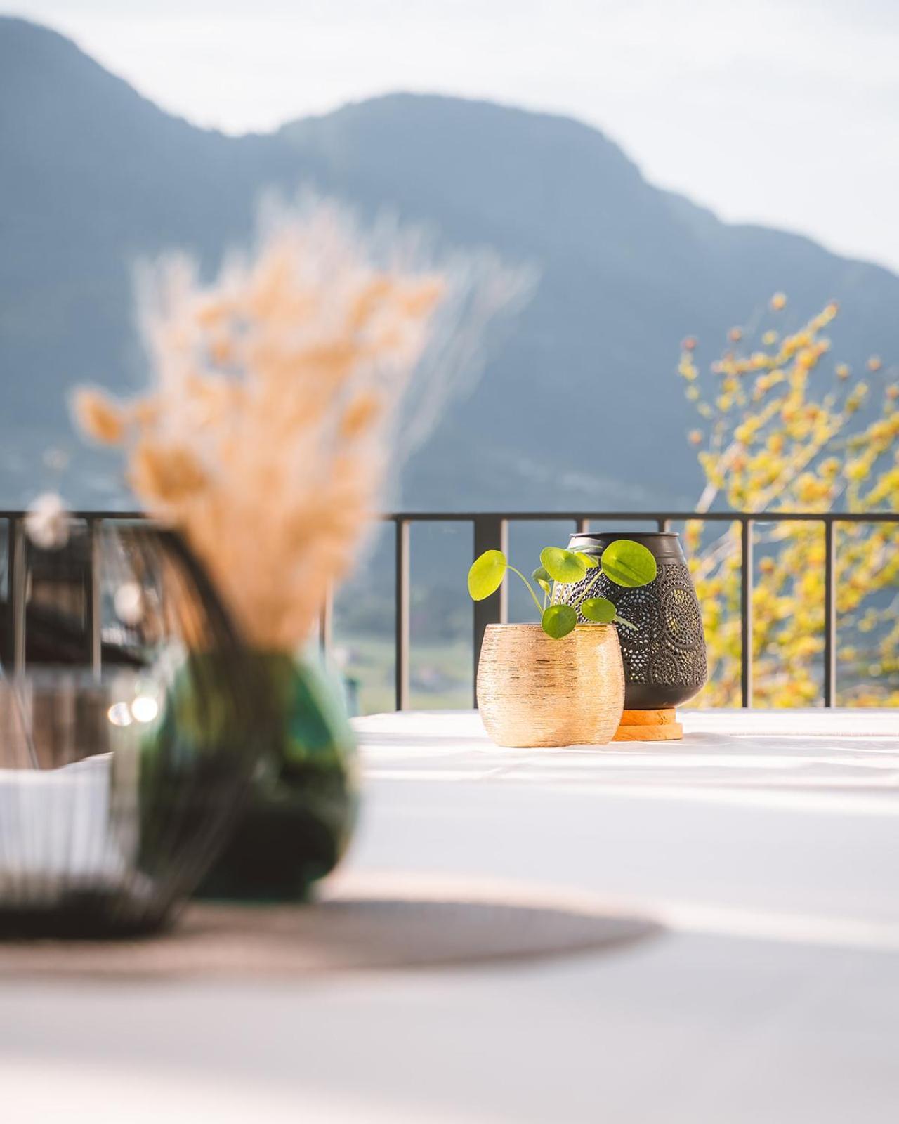 Hotel Brunnhofer Tirolo Bagian luar foto
