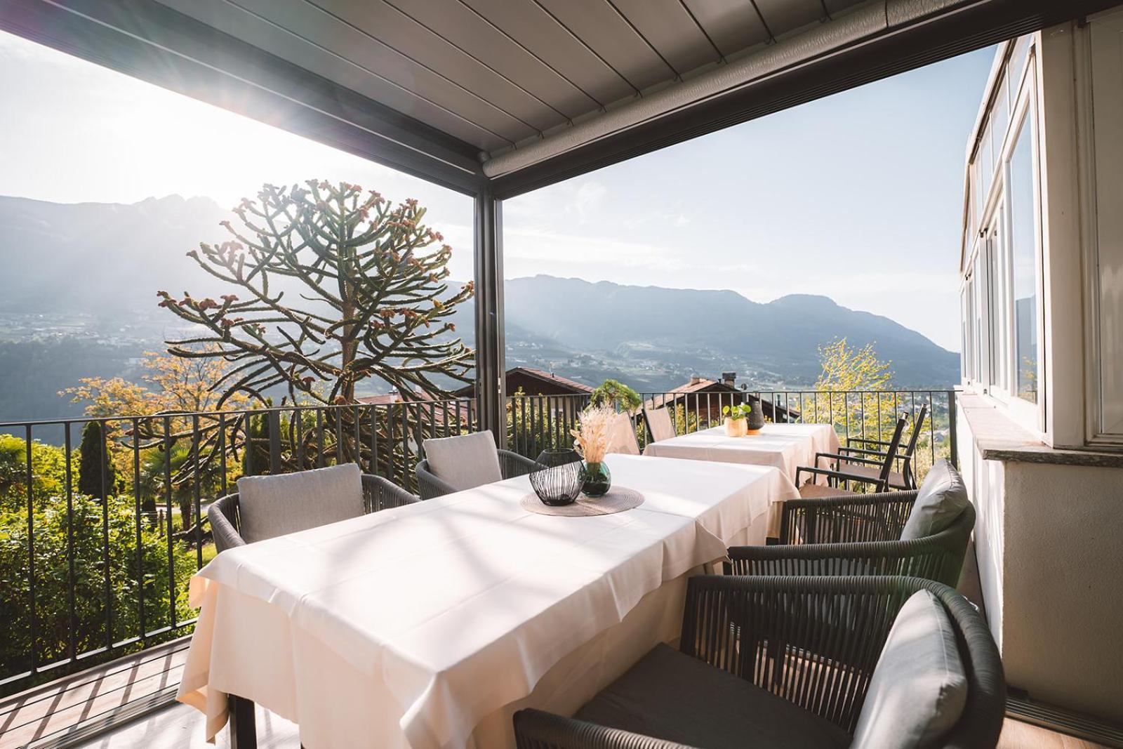 Hotel Brunnhofer Tirolo Bagian luar foto