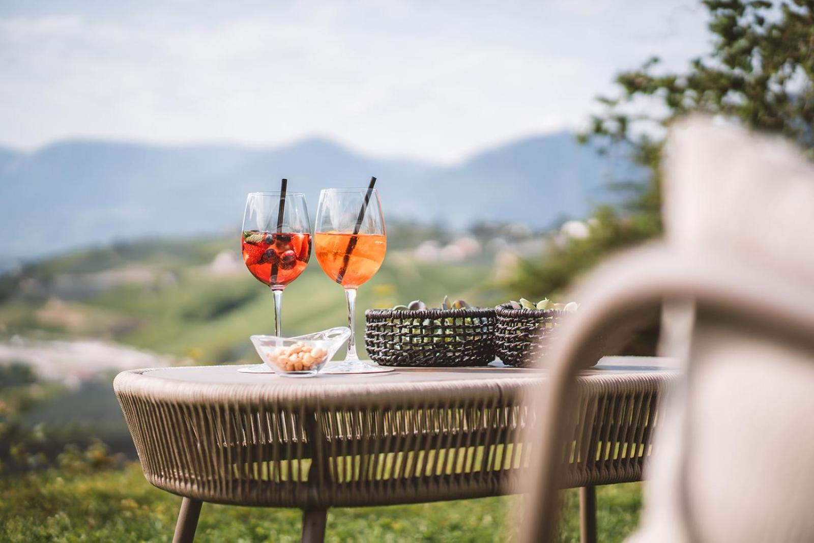 Hotel Brunnhofer Tirolo Bagian luar foto