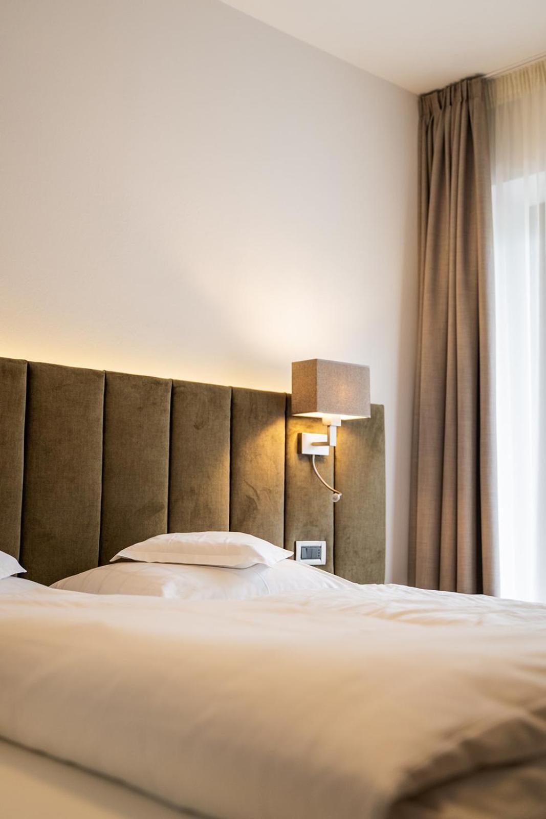 Hotel Brunnhofer Tirolo Bagian luar foto