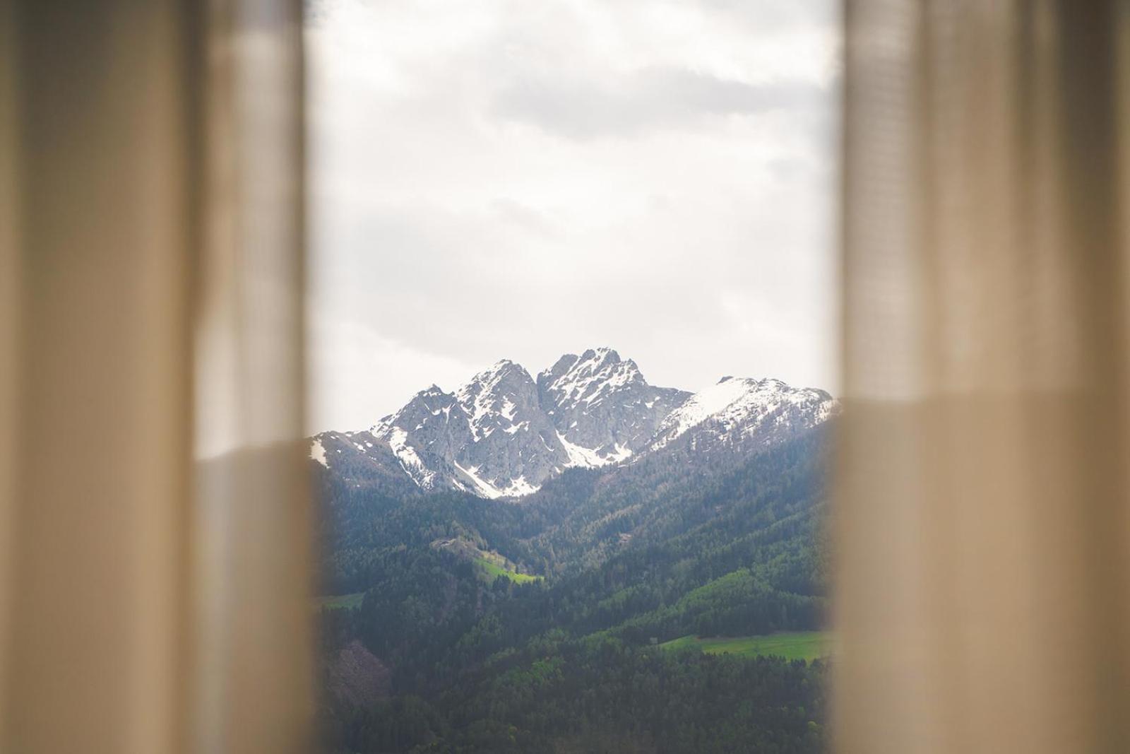 Hotel Brunnhofer Tirolo Bagian luar foto