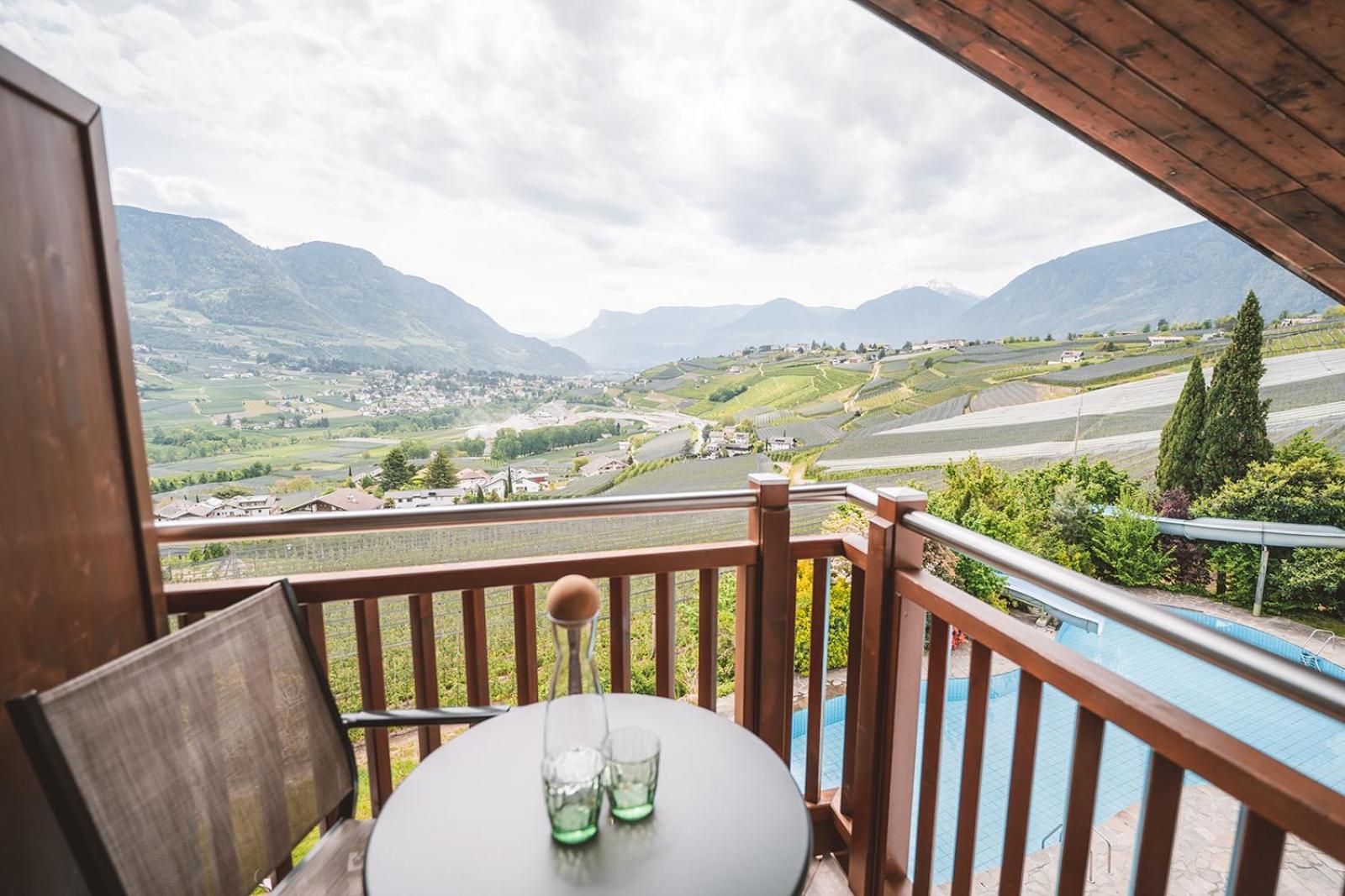 Hotel Brunnhofer Tirolo Bagian luar foto